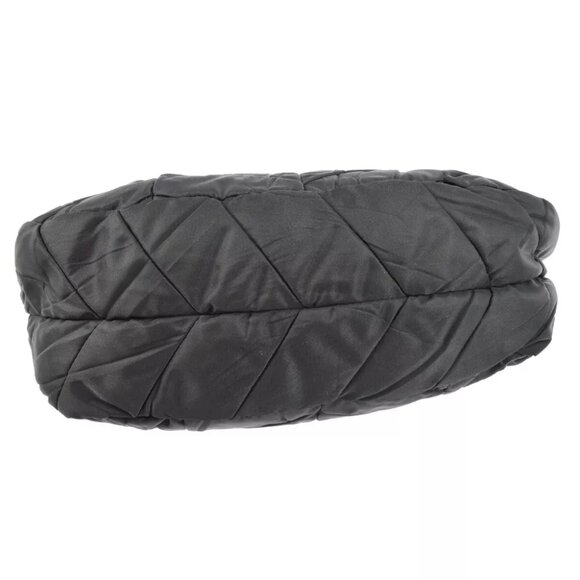 Prada Black Nylon Handbag 25 161974 - Picture 3 of 6